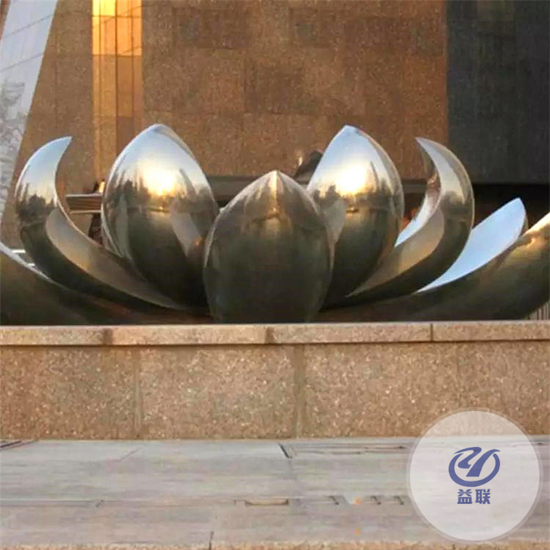 不銹鋼城市雕塑月亮圓環(huán)發(fā)光雕塑大門口園林景觀金屬發(fā)光裝飾雕塑